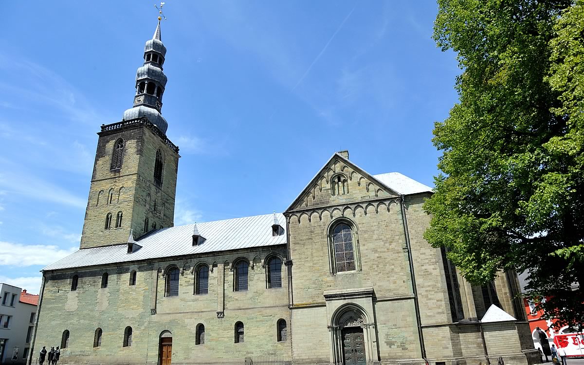 Restaurierung Kirchendach- und Glockenstühle